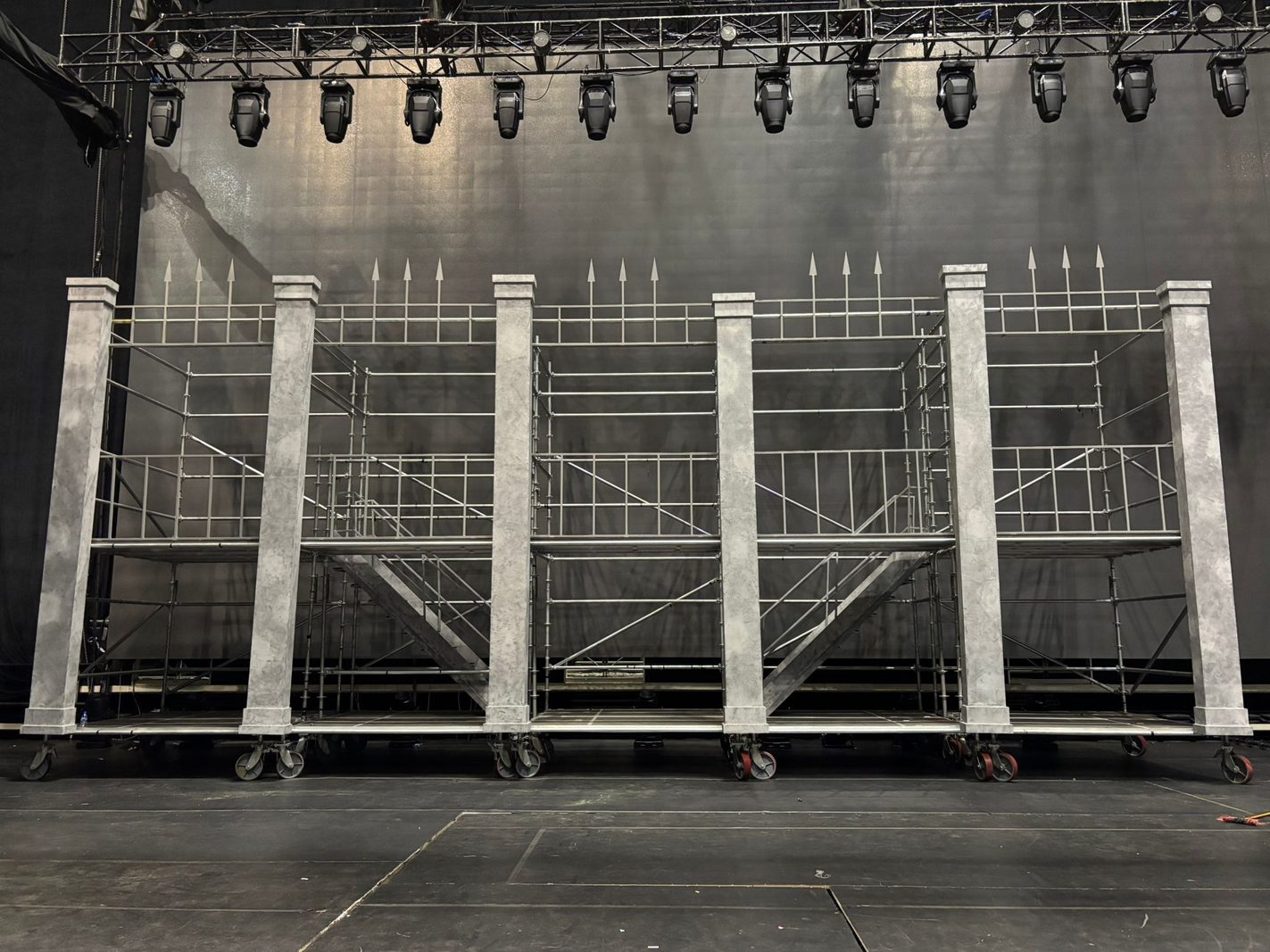 NCT Dream concert stage backdrop